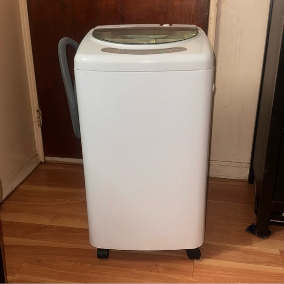 Haier Portable Washing Machine model HLP21N clothes washer Drum size 1.0Cu.ft - Picture 2 of 11